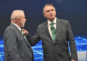 Pelo Estado 2/11 Sobre a dificuldade de Bolsonaro aceitar a derrota e a de Lula para chegar à vitória