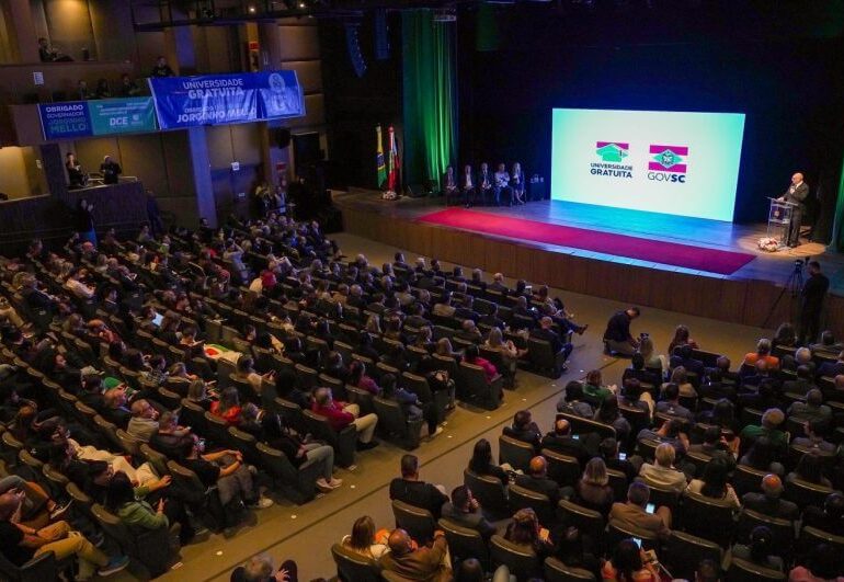 Pelo Estado 29/09: Cadastro de estudantes no Universidade Gratuita