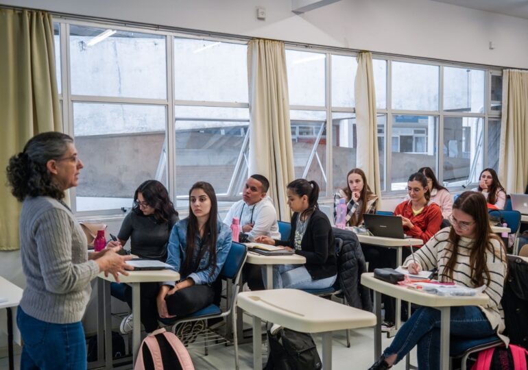 Pelo Estado 21/09: Universidade Gratuita segue seu cronograma