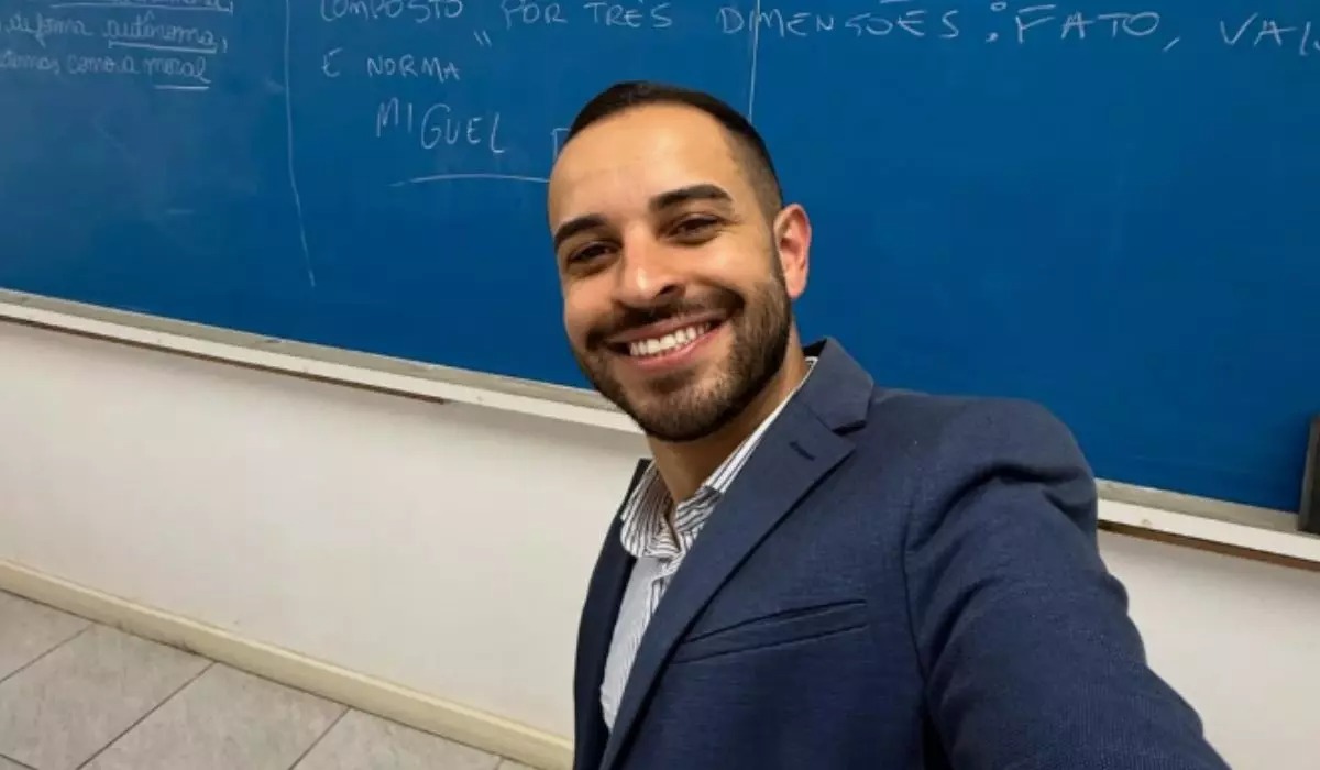 Pelo Estado 18/04: Podemos expulsa Jair Junior. Mas não é o suficiente
