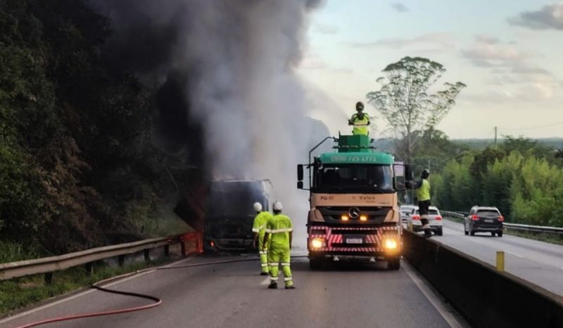 Pelo Estado 07/01: Mais um acidente no Morro dos Cavalos paralisa o trânsito no Estado