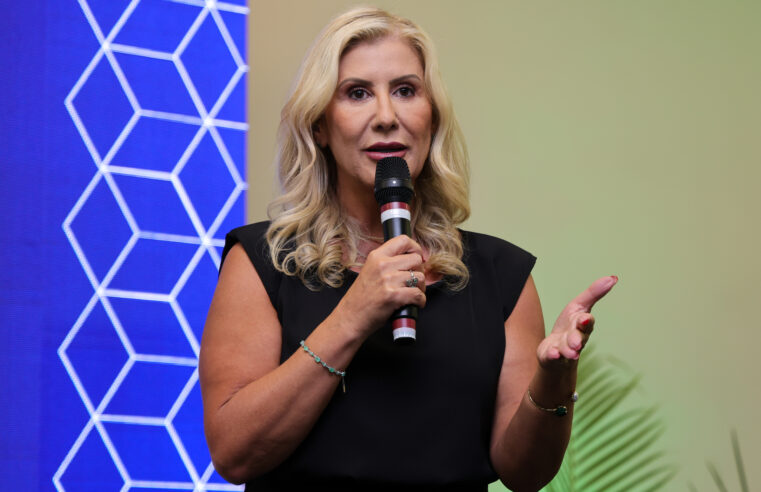 Pelo Estado Artigo: Valorizar quem ensina é construir o futuro de Santa Catarina