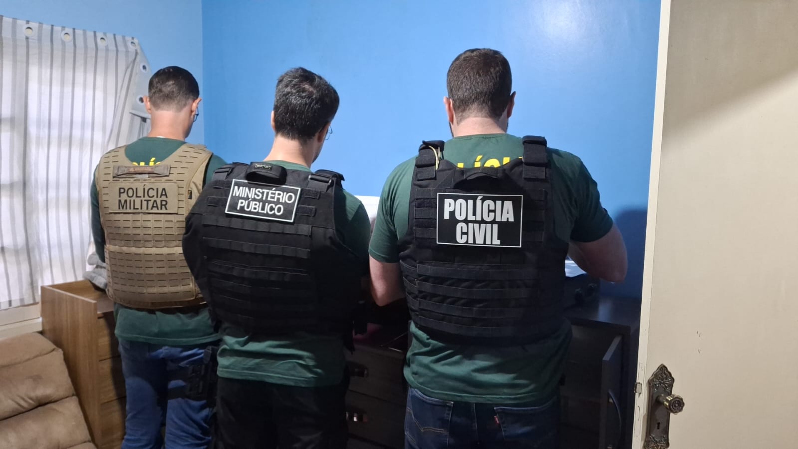 Pelo Estado 01/04: Operação Bolso Duplo investiga esquema de rachadinha