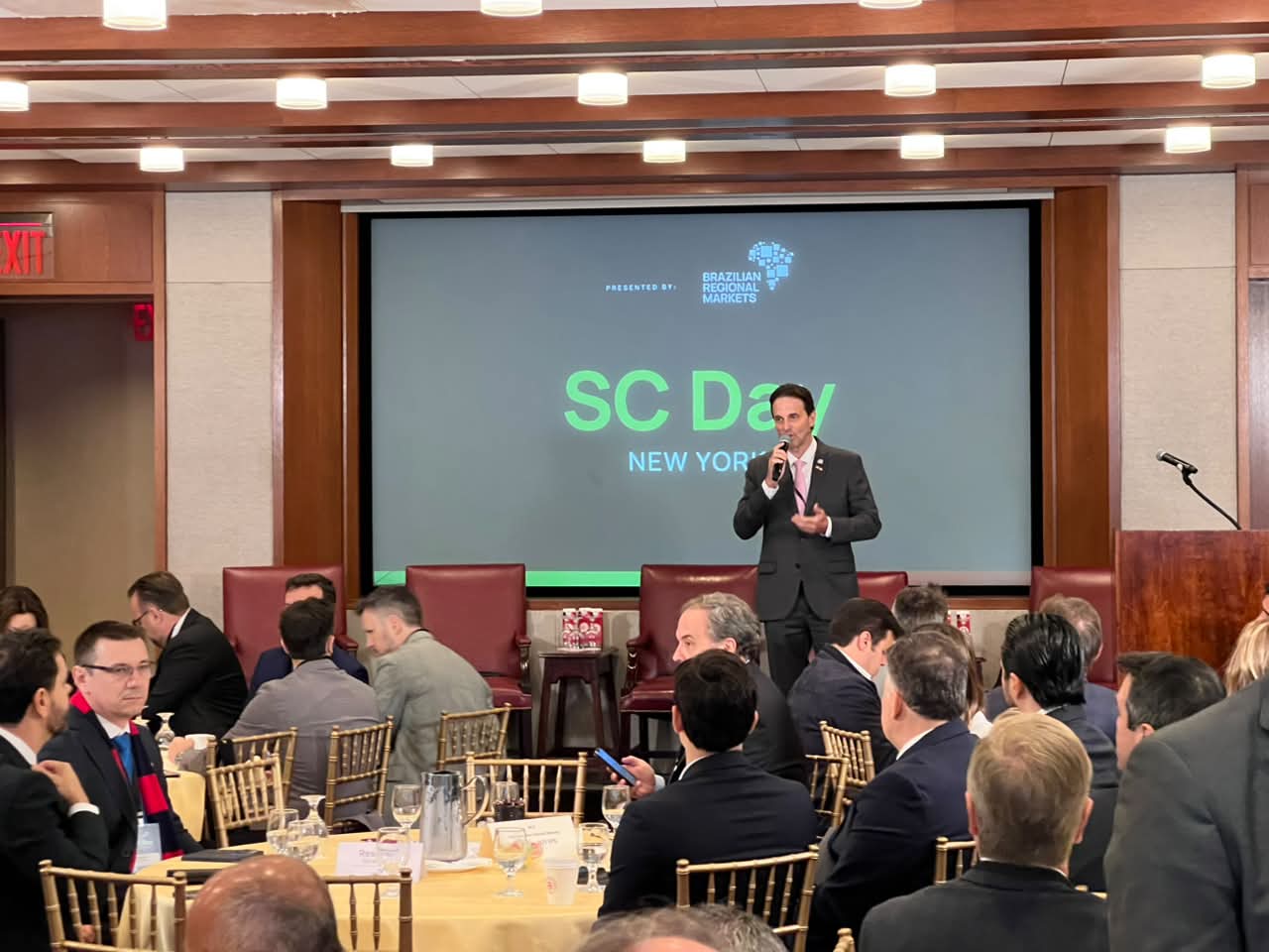 Pelo Estado 13/05: Governo inaugura escritório permanente da Invest SC em Nova York