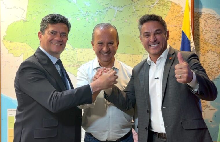 Pelo Estado 09/10: Flávio Bolsonaro tem reforço catarinense para segundo turno